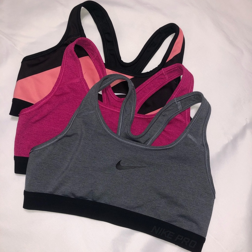 Nike Pro Medium Support Sports Bra Bundle